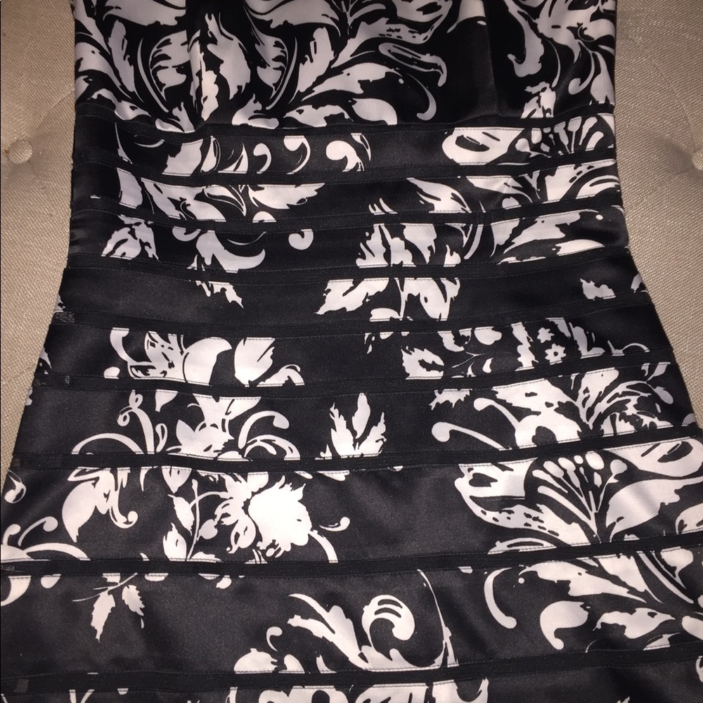 White House black market dress size 2 - Picture 5 of 8